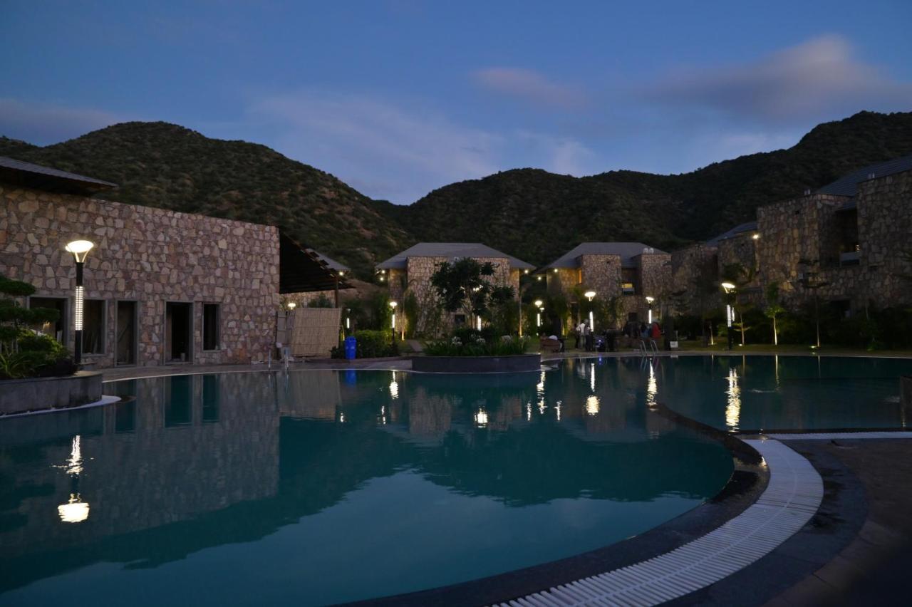 Pushkara Resort&Spa Exterior foto