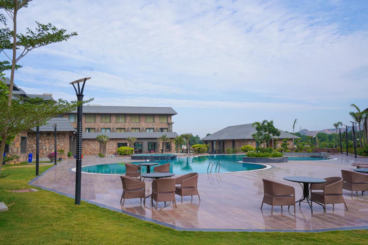 Pushkara Resort&Spa Exterior foto