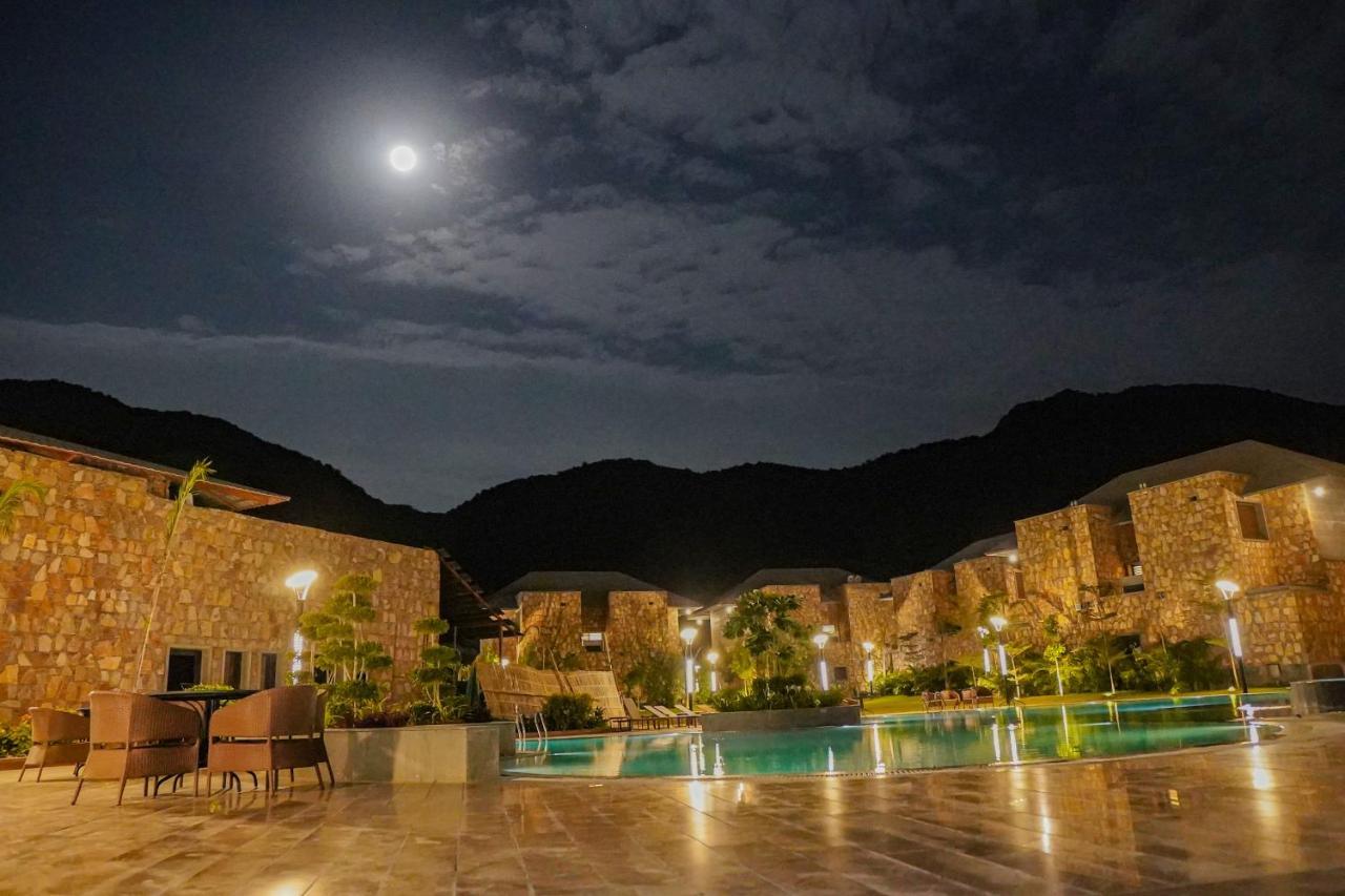 Pushkara Resort&Spa Exterior foto