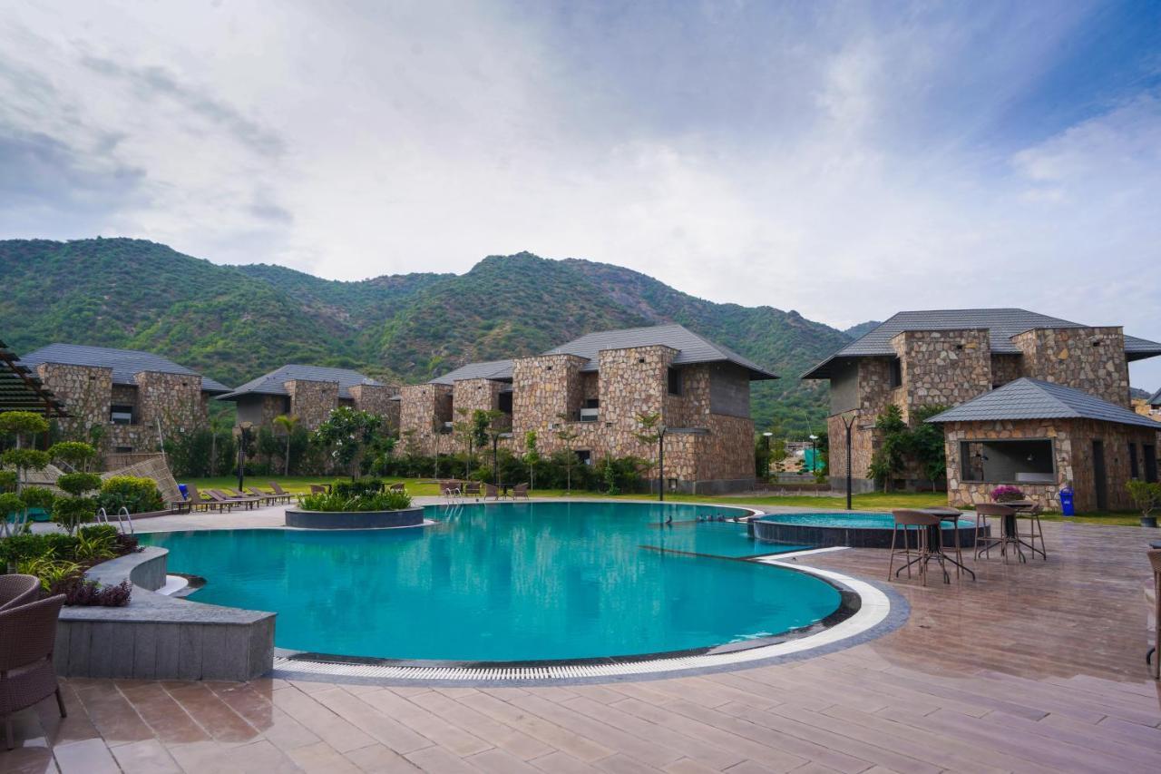 Pushkara Resort&Spa Exterior foto