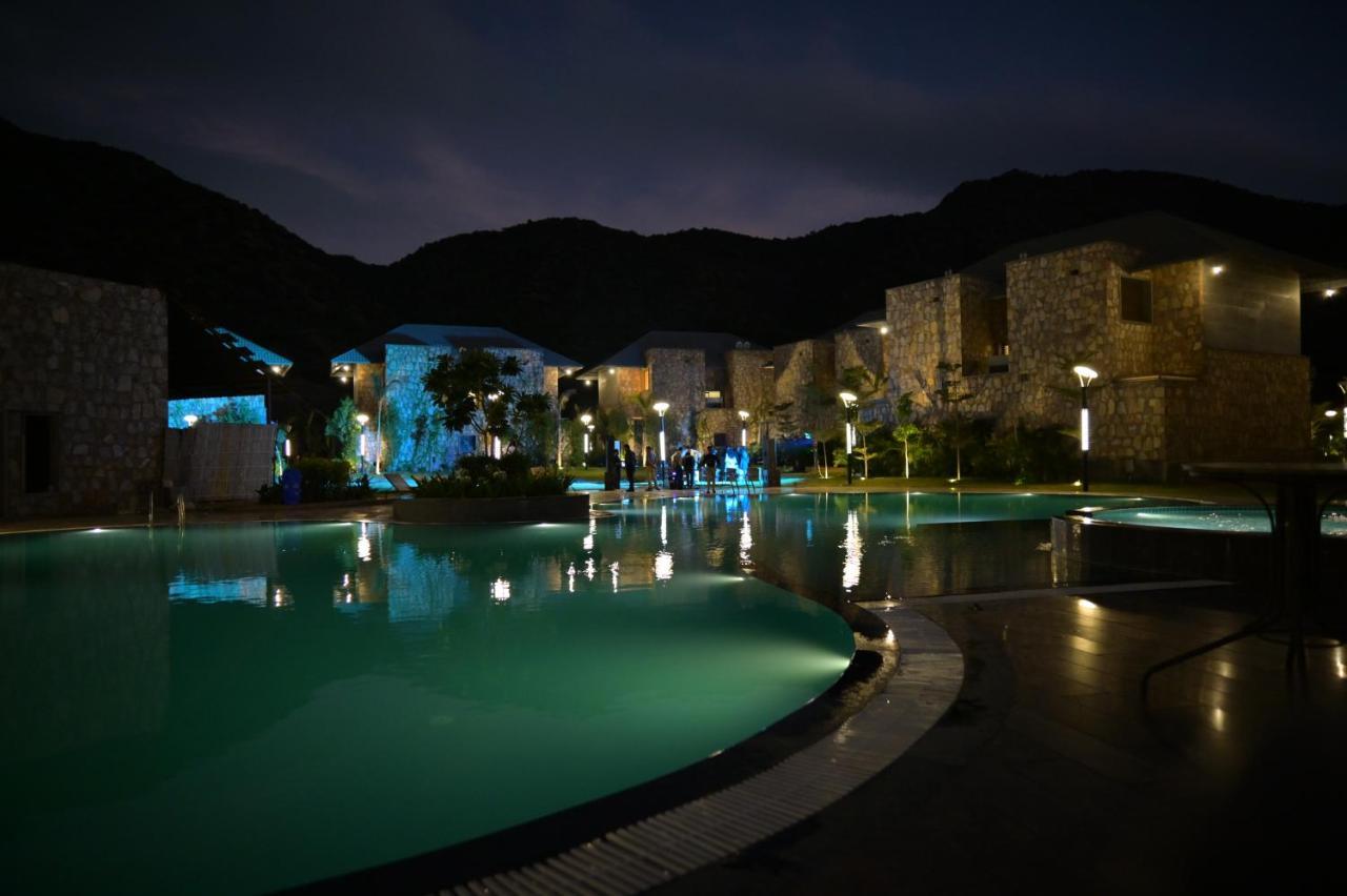 Pushkara Resort&Spa Exterior foto