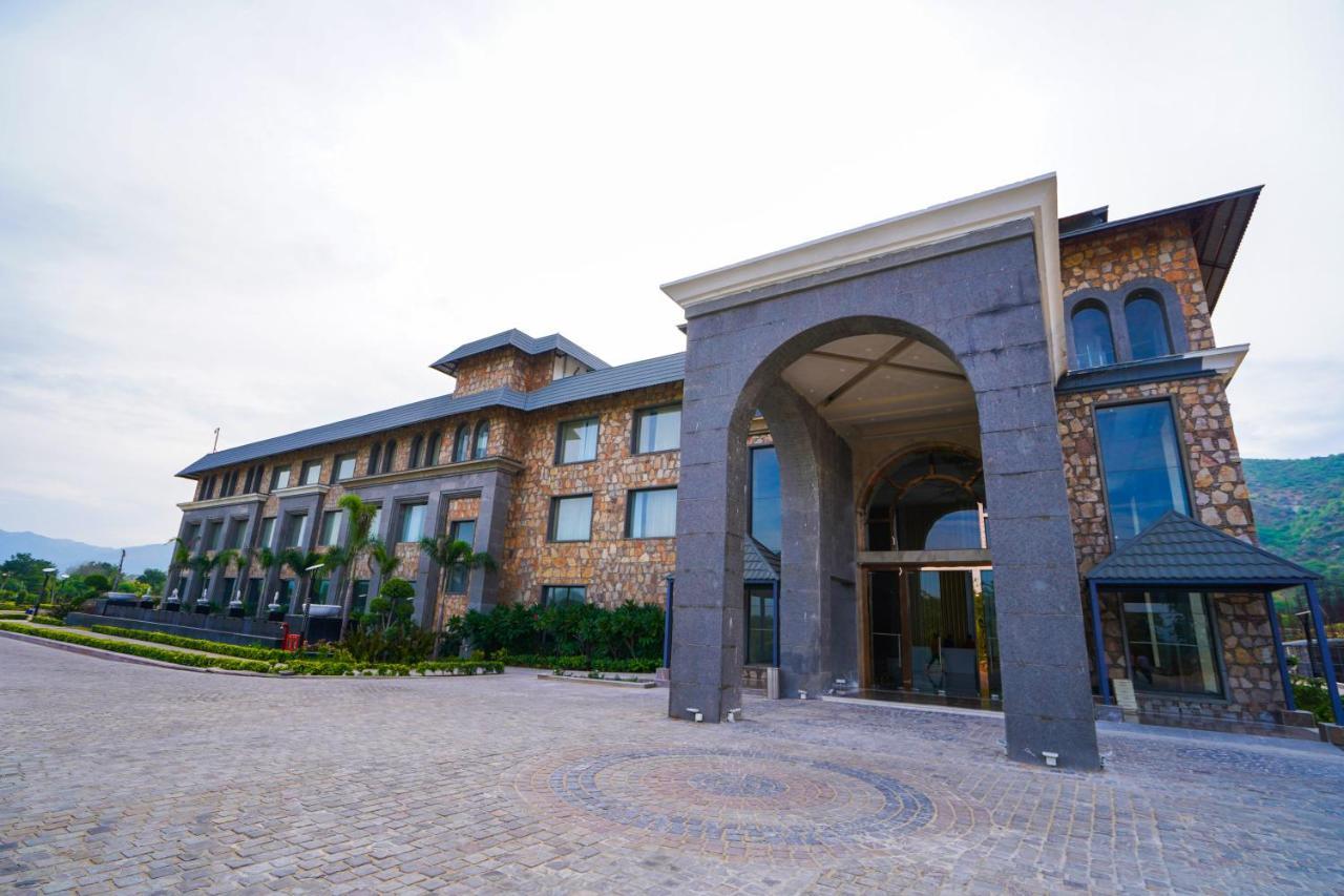 Pushkara Resort&Spa Exterior foto