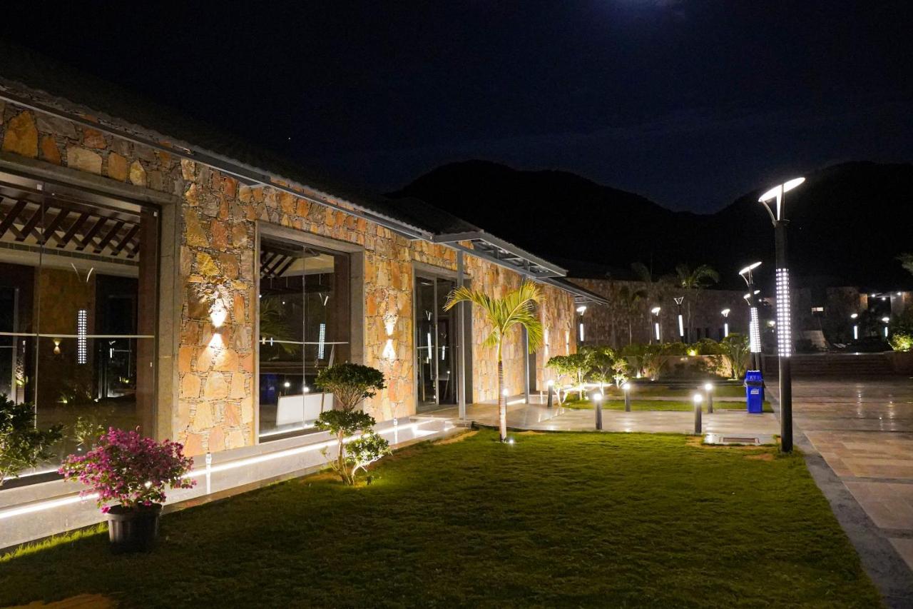 Pushkara Resort&Spa Exterior foto